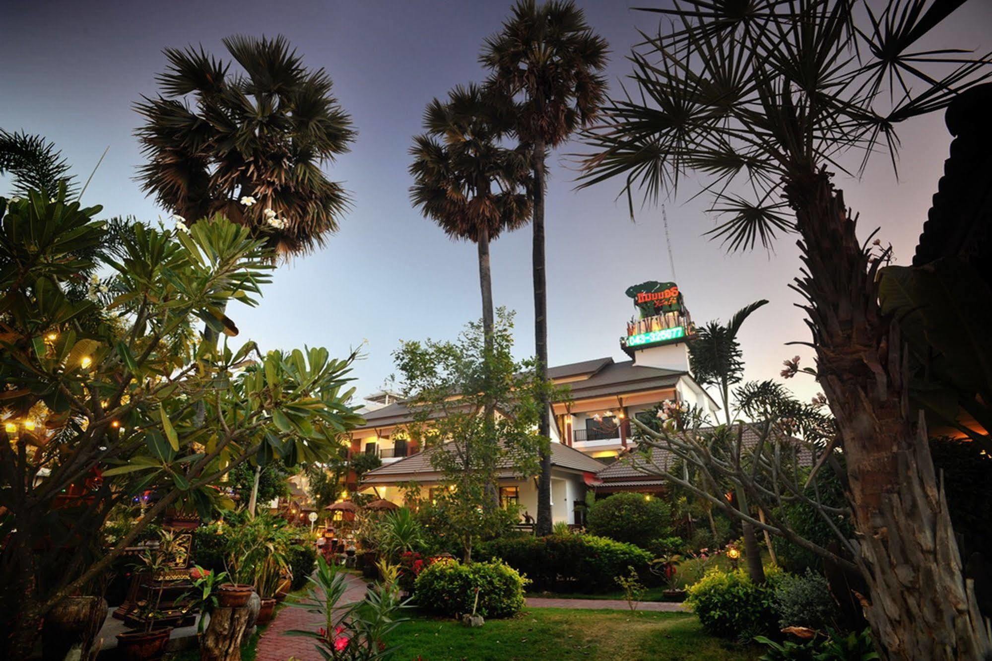 Mammoth Resort Khon Kaen Extérieur photo